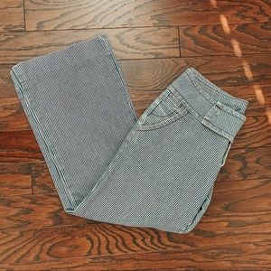 Guess | Wide Legged Striped Pants